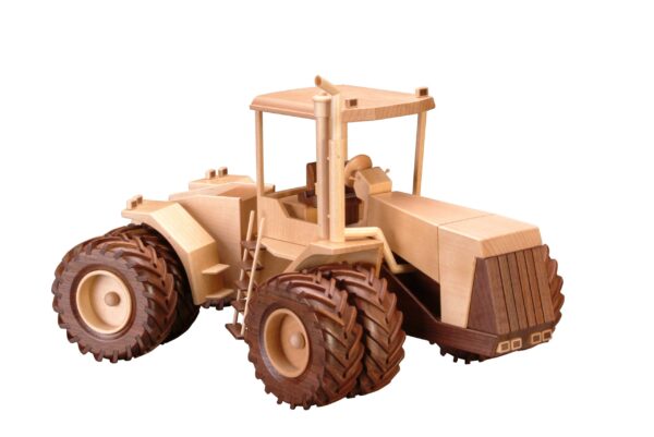 95 - Articulated Tractor - Image 2
