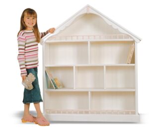 LP-2 "ANNIE"S BOOK SHELF"